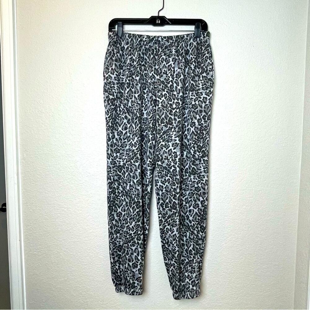 SOCIALITE Grayscale Leopard Print Sweatpant Jogger Pants Size M